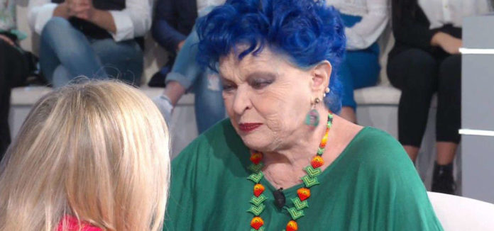 Lucia Bos? piange a Domenica In