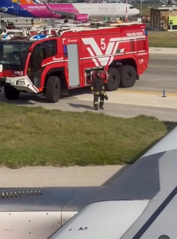 atterraggio d'emergenza giornalisti